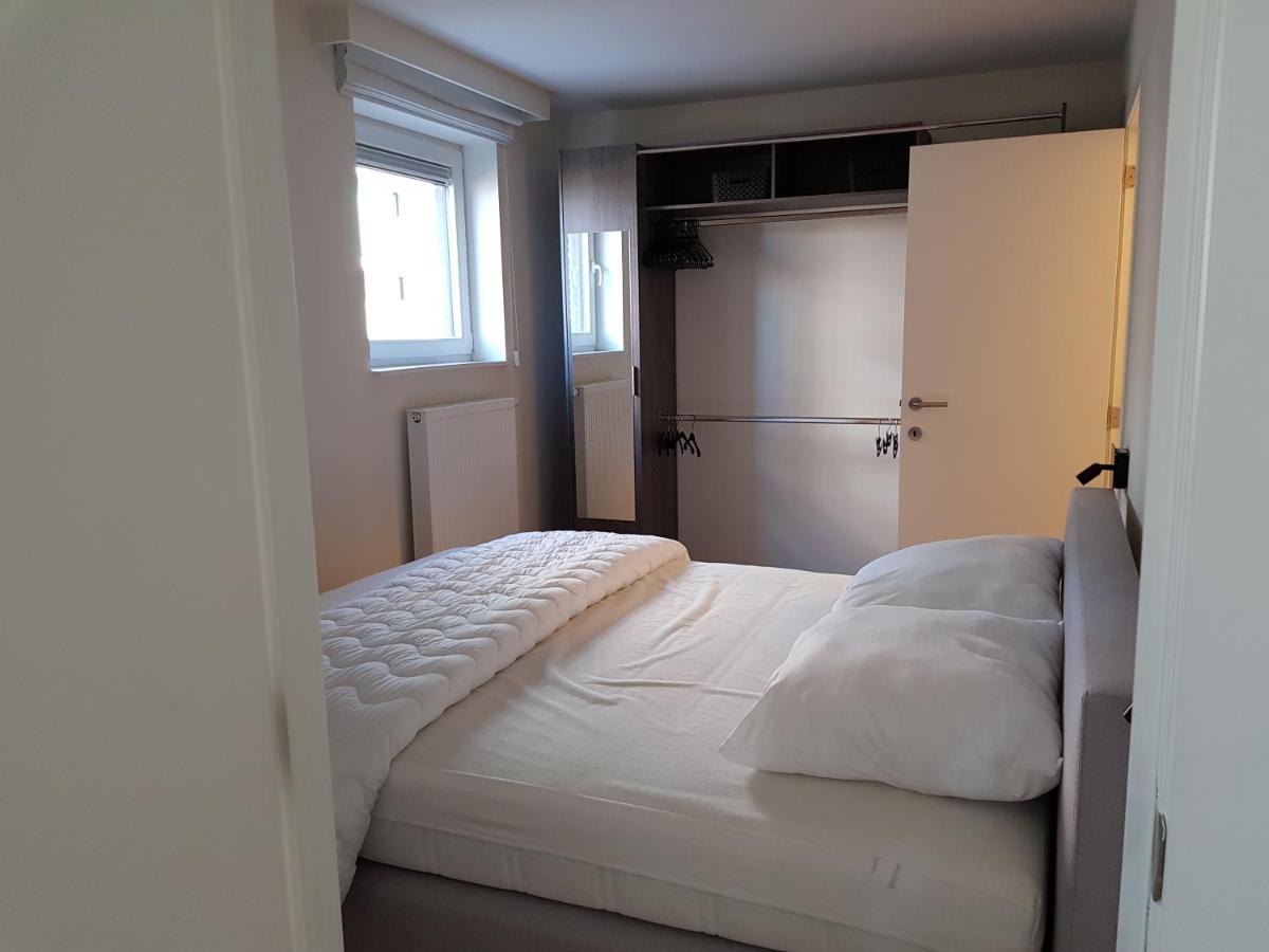 Koksijde Zeedijk La Digue 102 Appartement Met Garage - Lateraal Zeezicht Екстер'єр фото